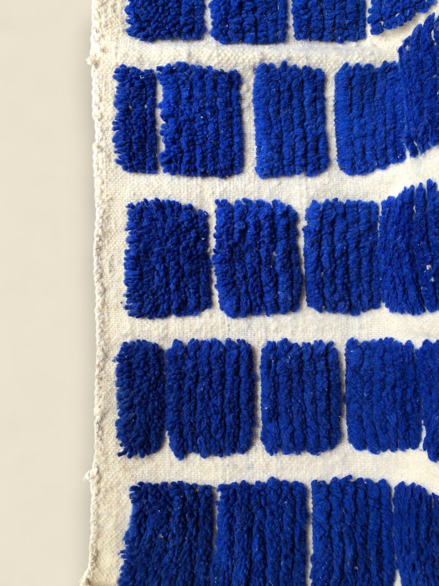 The Tanit Rug - Handwoven Moroccan Wool - Cat Rodeo