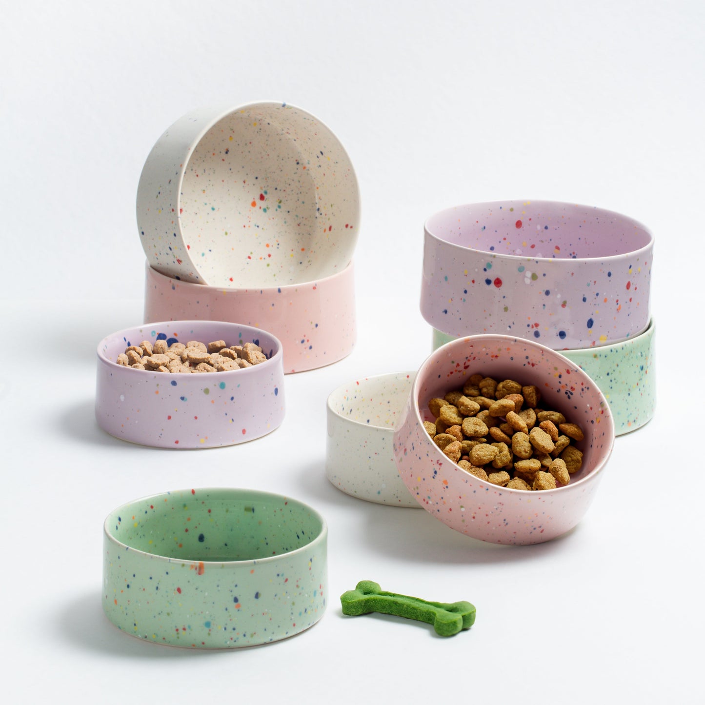 Set of 2 White Large stoneware ceramic Pet Bowls — Party Collection