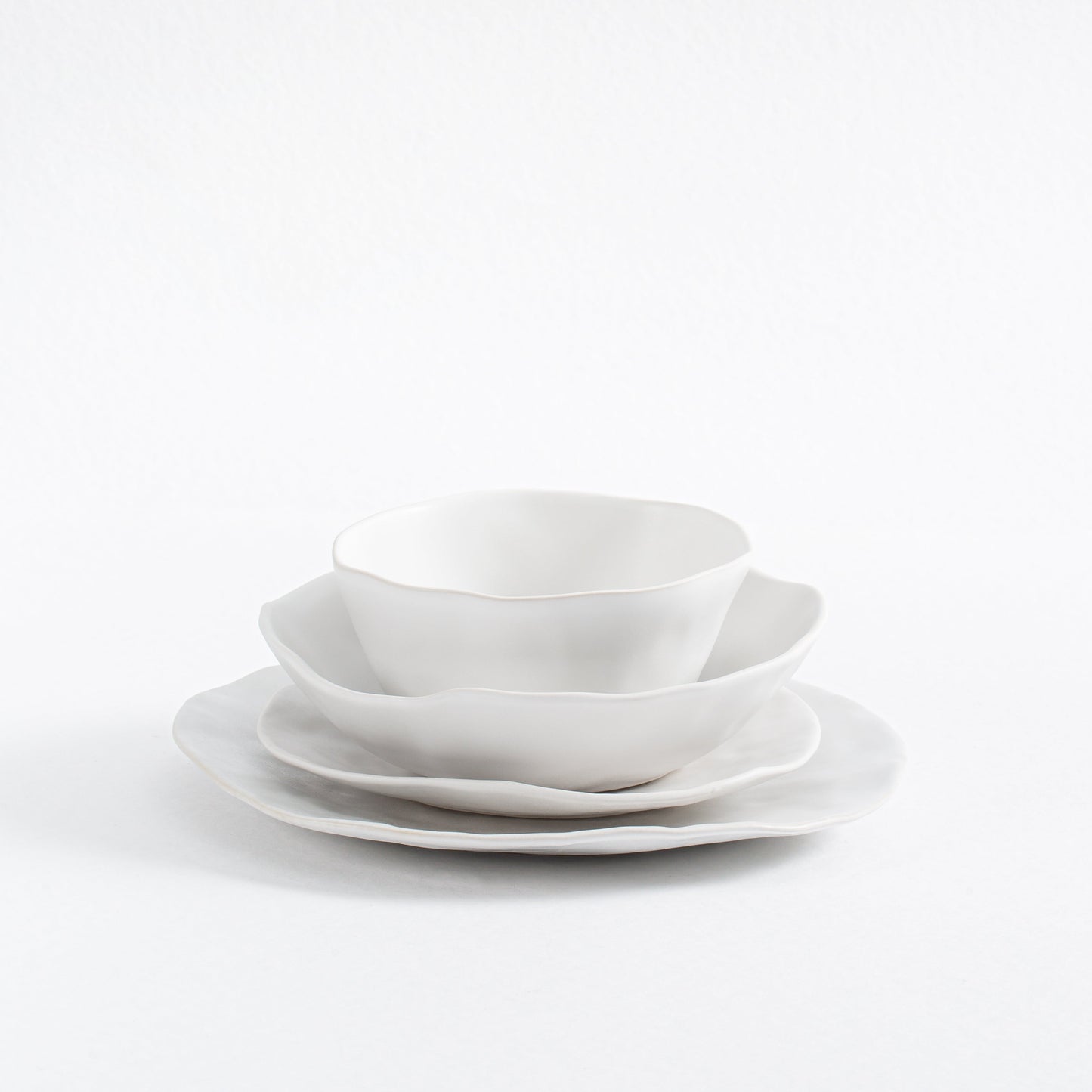 Set of 16 White stoneware ceramic Dinnerware — Pure Collection