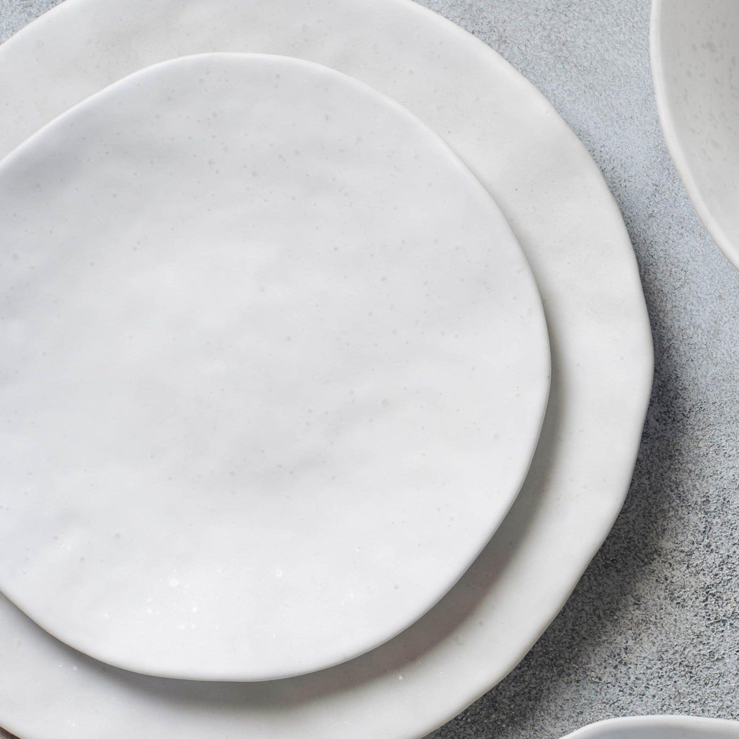 Set of 16 White stoneware ceramic Dinnerware — Pure Collection