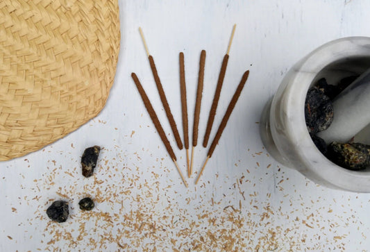 Copal, Illuvia, Iridescence Of Clouds - Cat Rodeo