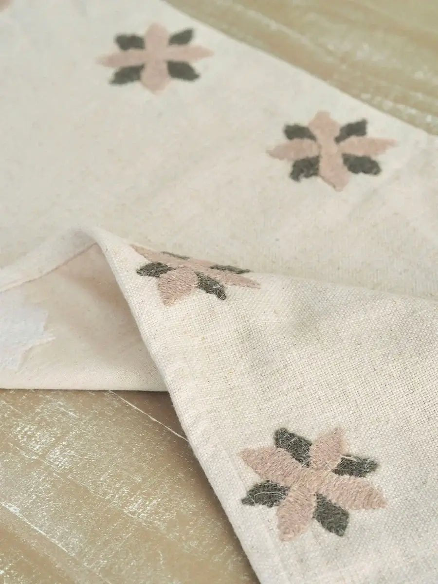 Embroidered Star Table Runner Green - mosswell.us