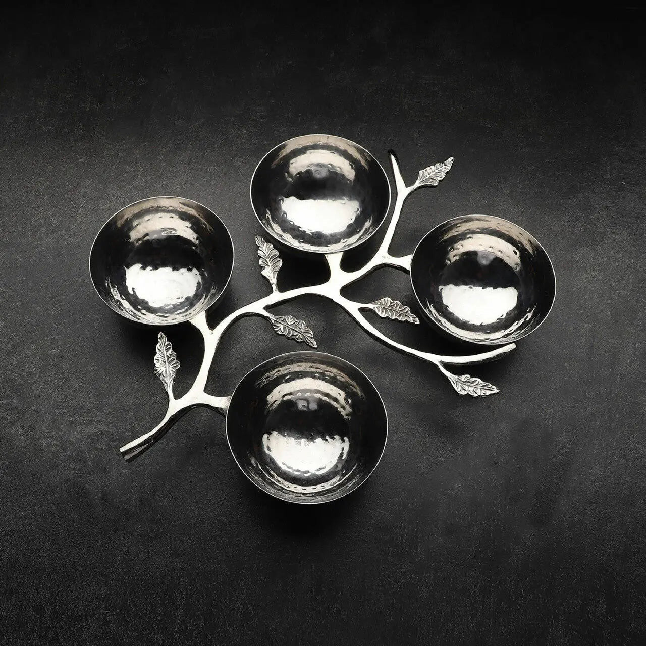 Hammered Leaf Nut Bowl - mosswell.us