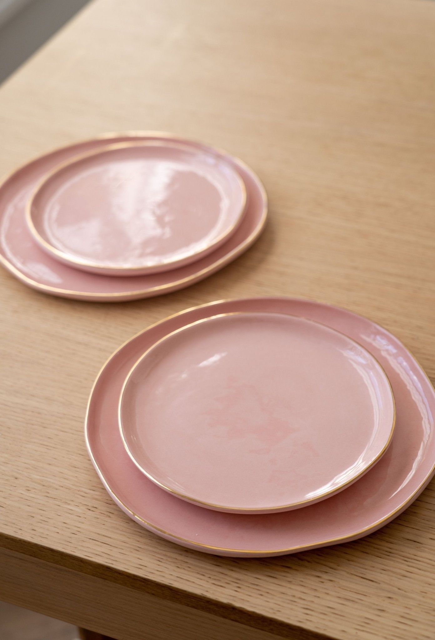 Handmade Porcelain Dinner Plates with Gold Rim. Powder Pink - mosswell.us