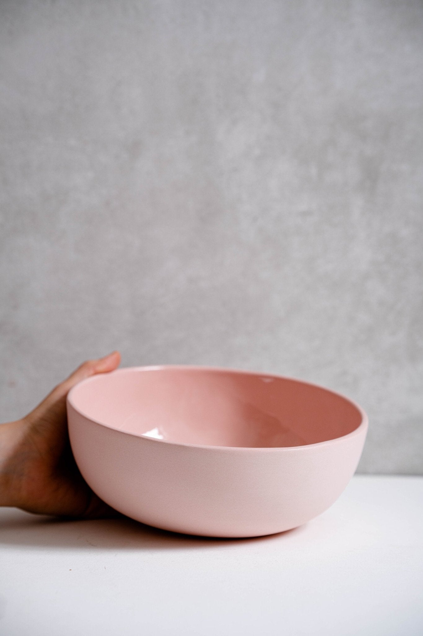 Handmade Porcelain Salad Serving Bowl - Powder Pink - mosswell.us