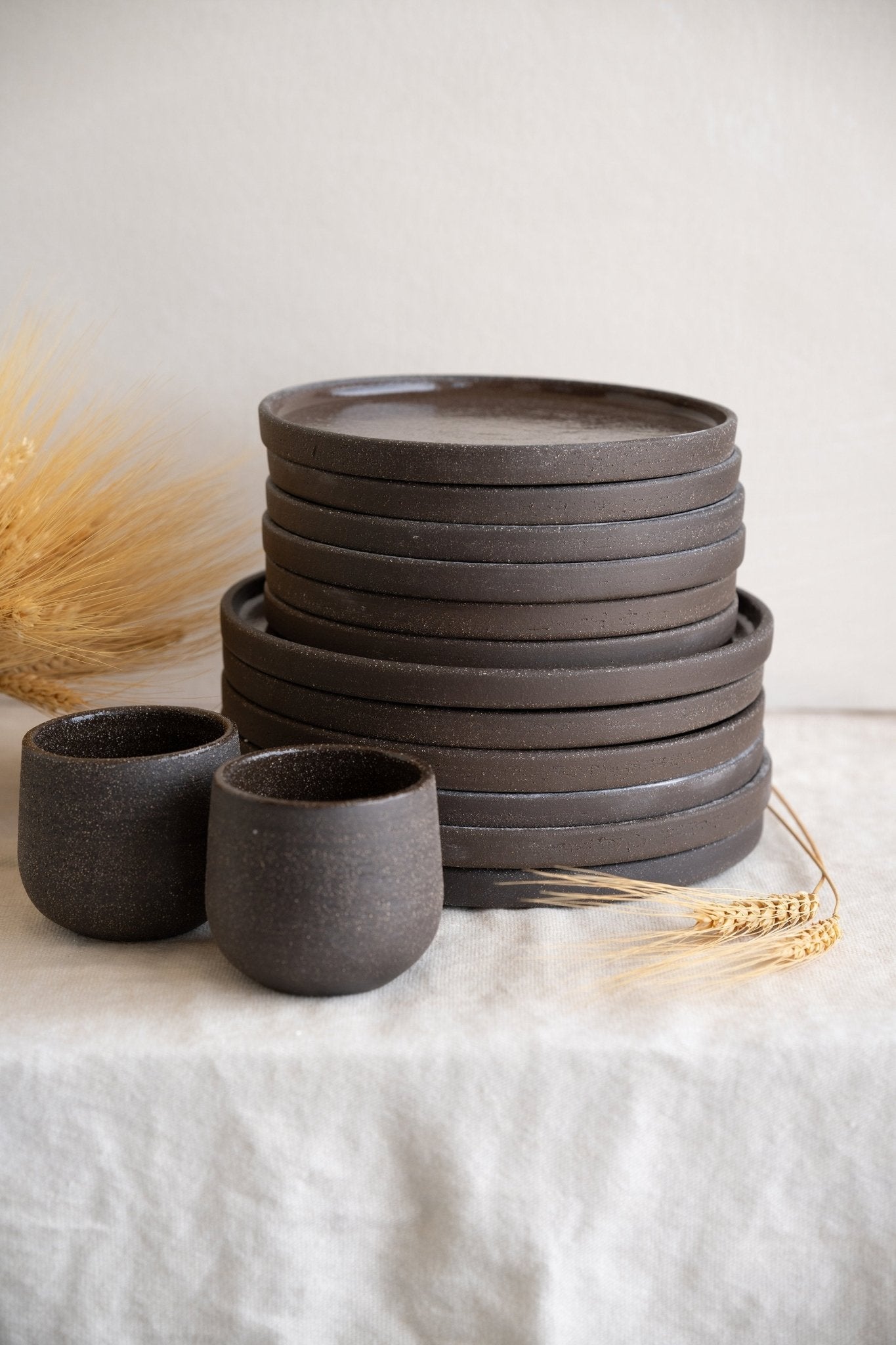 Handmade Stoneware Dinner Plate - Pumpernickel - mosswell.us