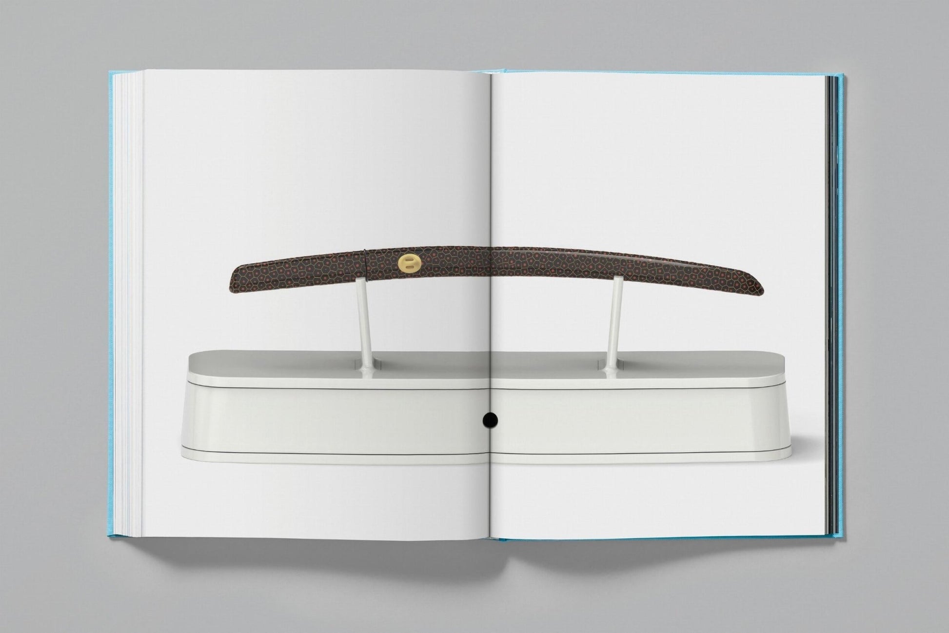 Marc Newson. Works 84 - 24 (English) - mosswell.us