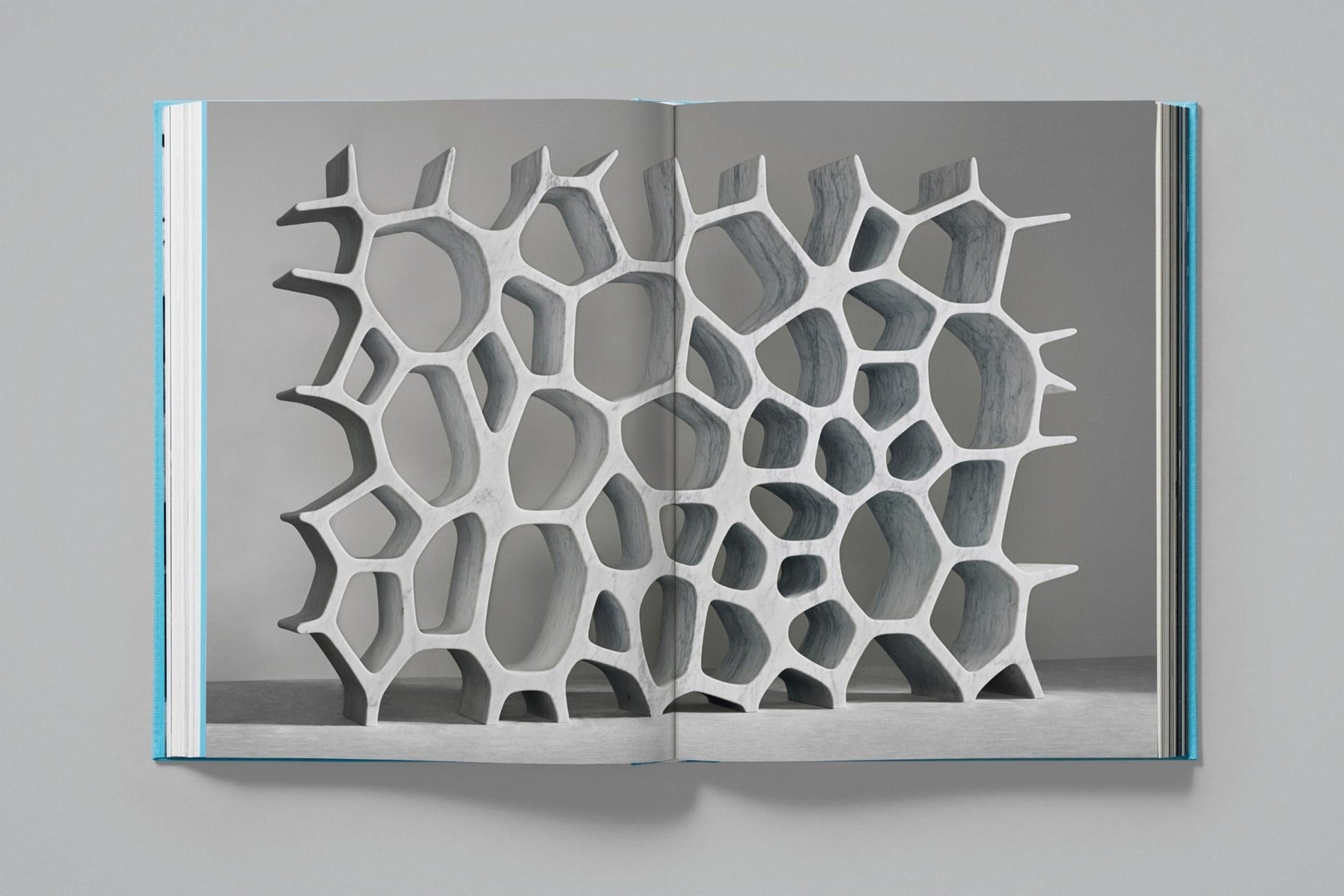 Marc Newson. Works 84 - 24 (English) - mosswell.us