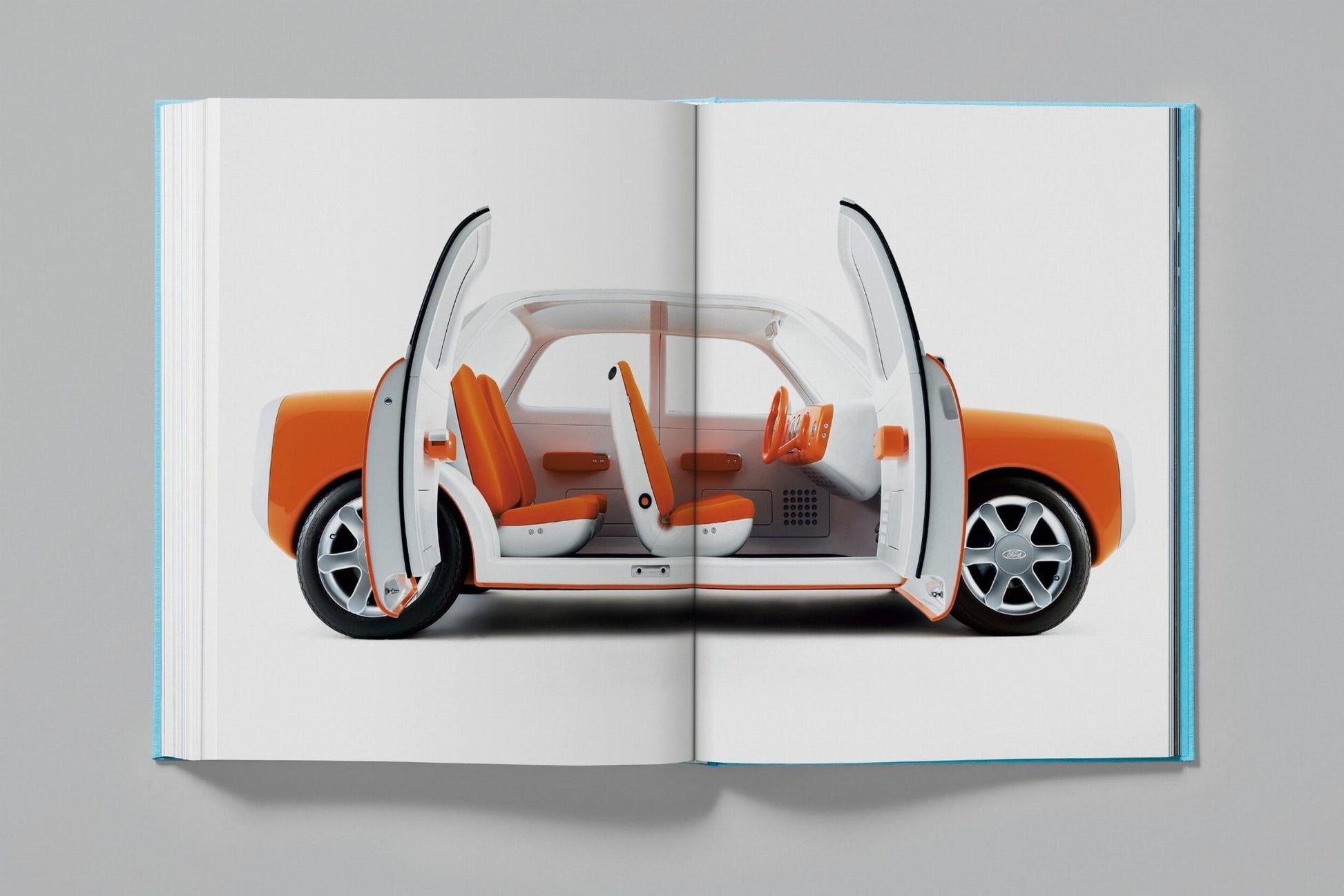 Marc Newson. Works 84 - 24 (English) - mosswell.us