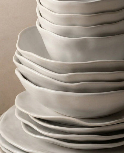 Set of 16 White stoneware ceramic Dinnerware — Pure Collection