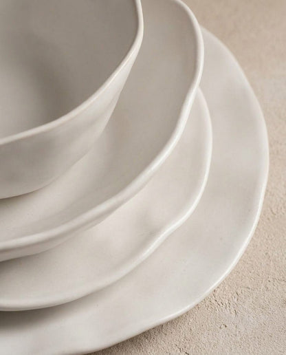 Set of 16 White stoneware ceramic Dinnerware — Pure Collection
