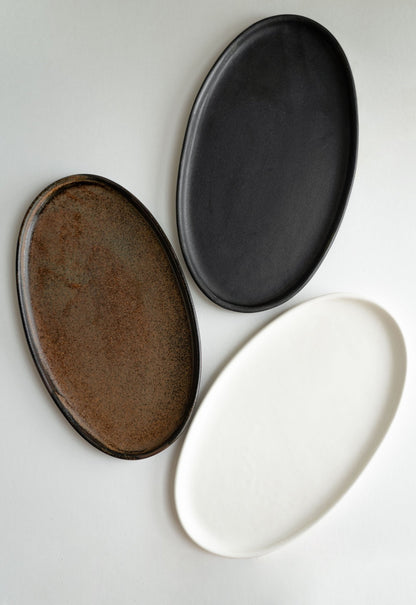Rust Stoneware Oval Serving Platter - mosswell.us