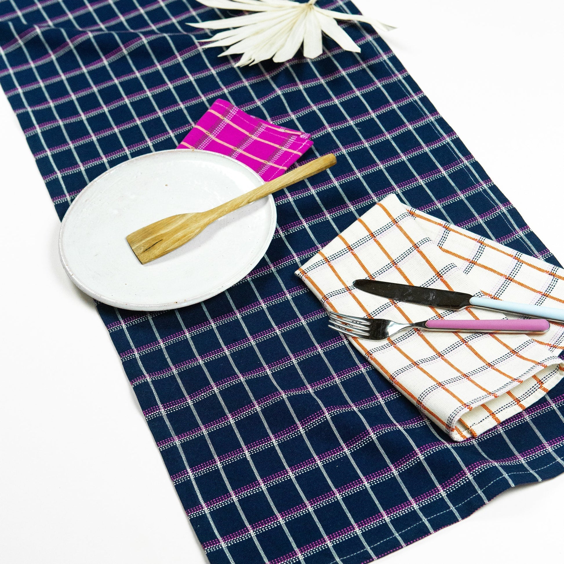 San Lucas Plaid Navy Table Runner - mosswell.us
