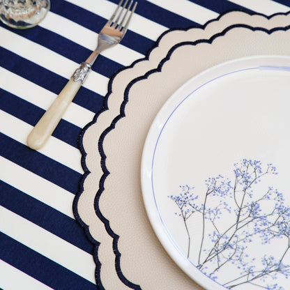 SCARLET WHITE NAVY BLUE ROUND FAUX LEATHER PLACEMAT - mosswell.us