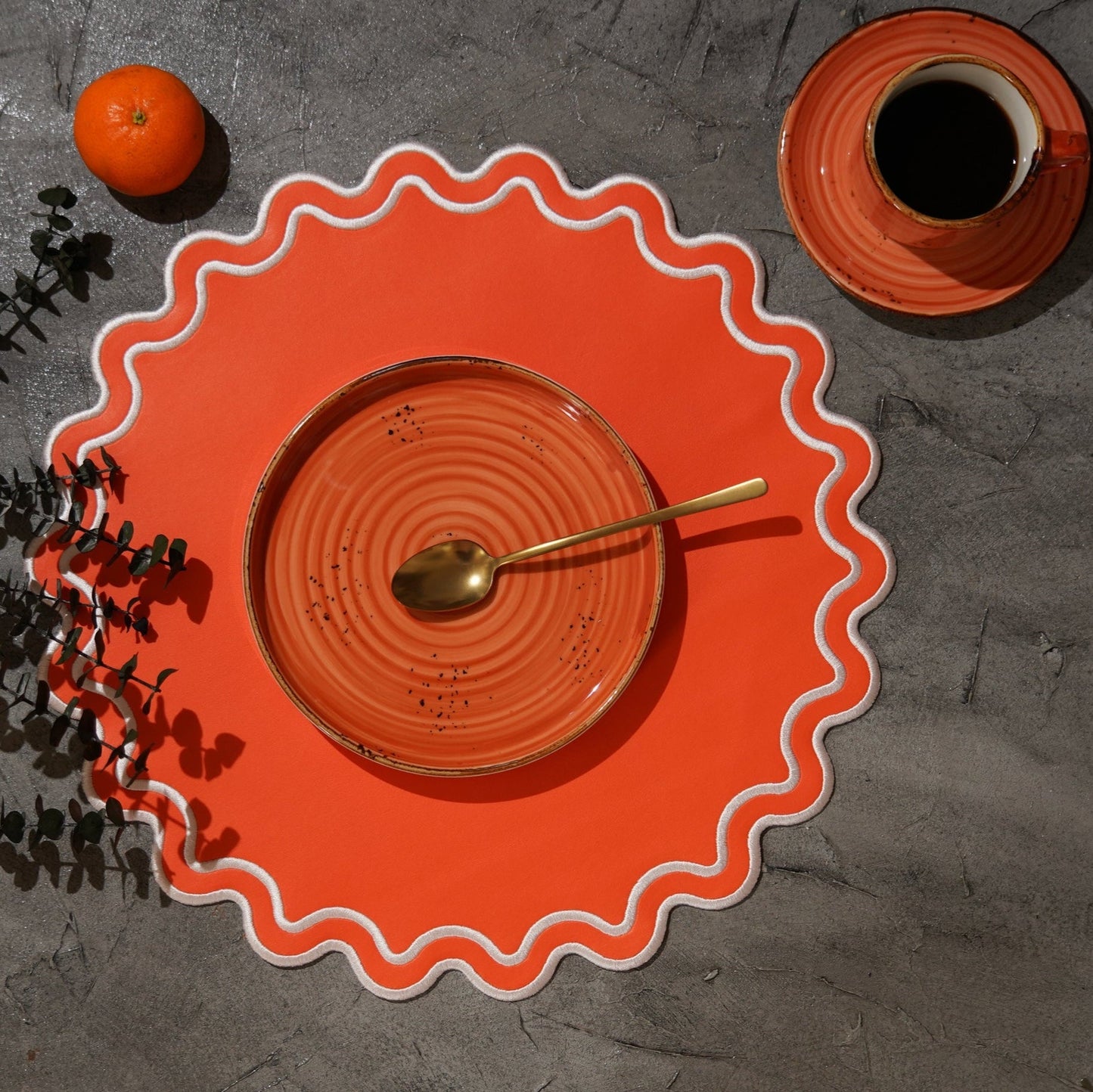 SOLACE ORANGE & WHITE SCALLOPED FAUX LEATHER PLACEMAT - mosswell.us