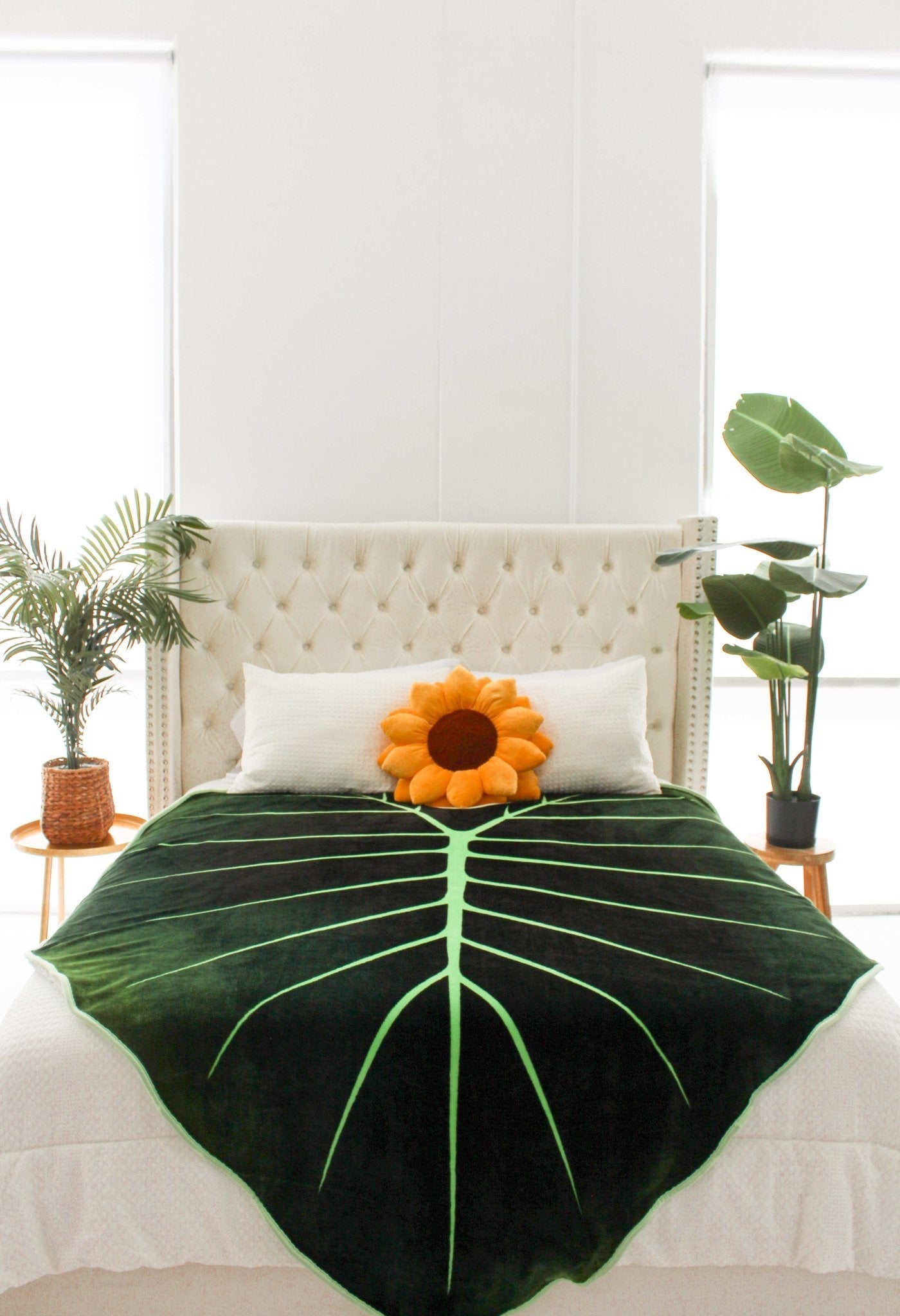 Sunflower Pillow - Golden Yellow - mosswell.us