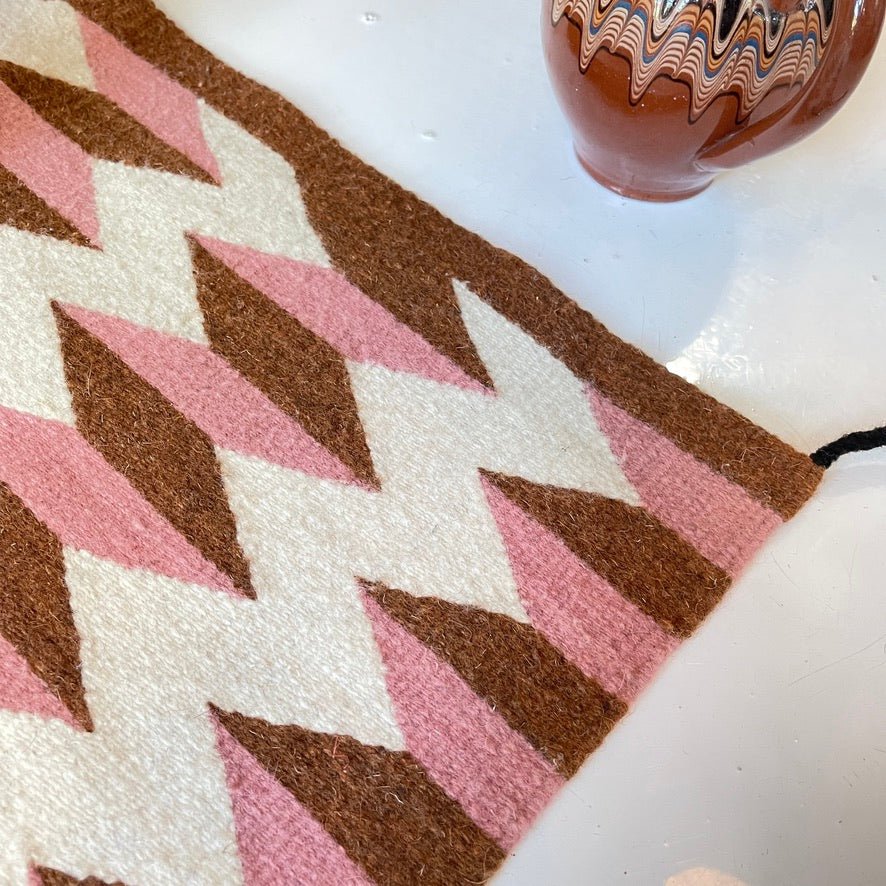 Teo Rug in Umber/Pink - mosswell.us