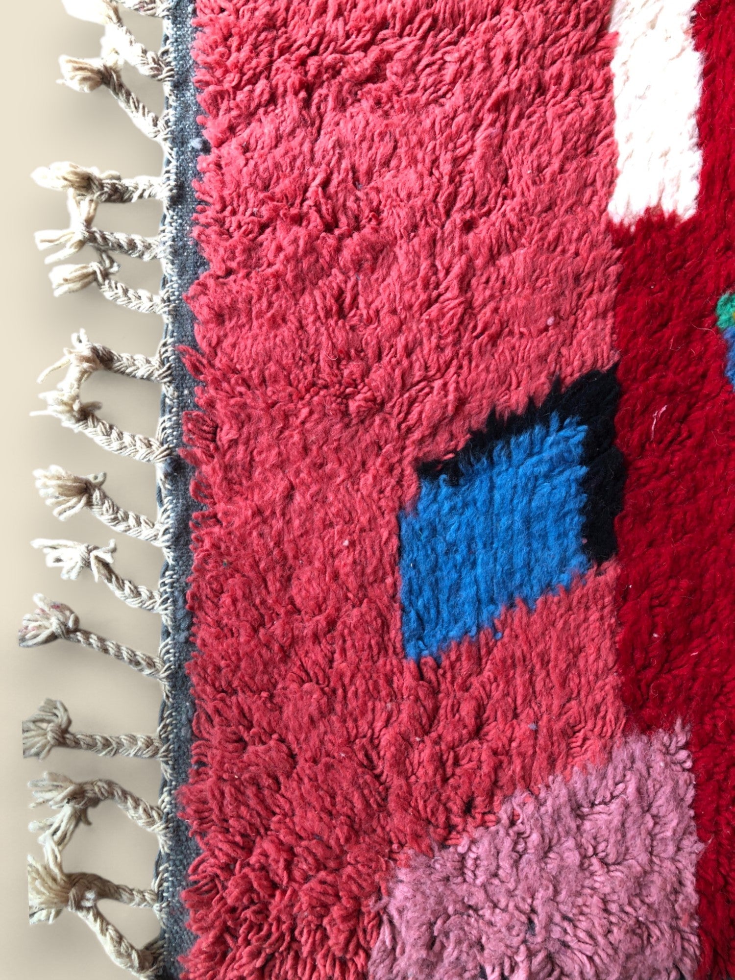 The Timlilit Rug - Handwoven Moroccan Wool - Cat Rodeo