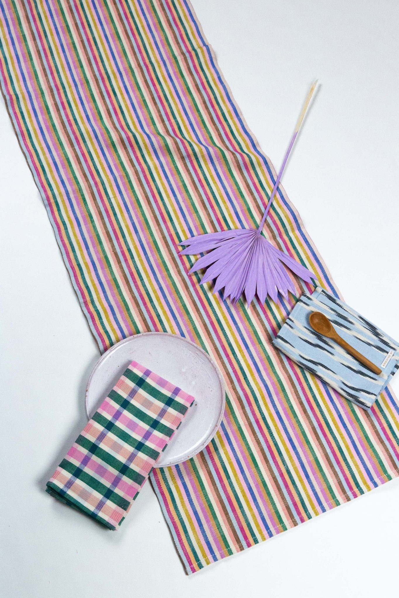 Valentina Rainbow Runner - mosswell.us